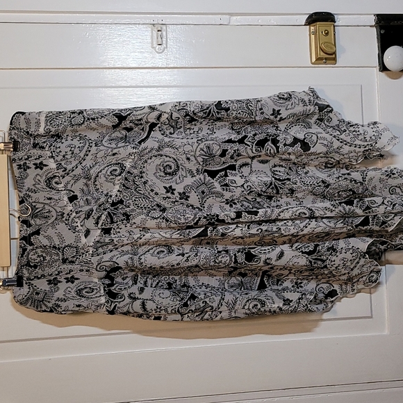 Studio 1940 Handkerchief Skirt - Picture 5 of 6